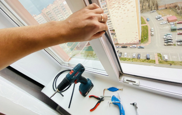 Ремонт окон в Челябинске с проверкой всех узлов и механизмов